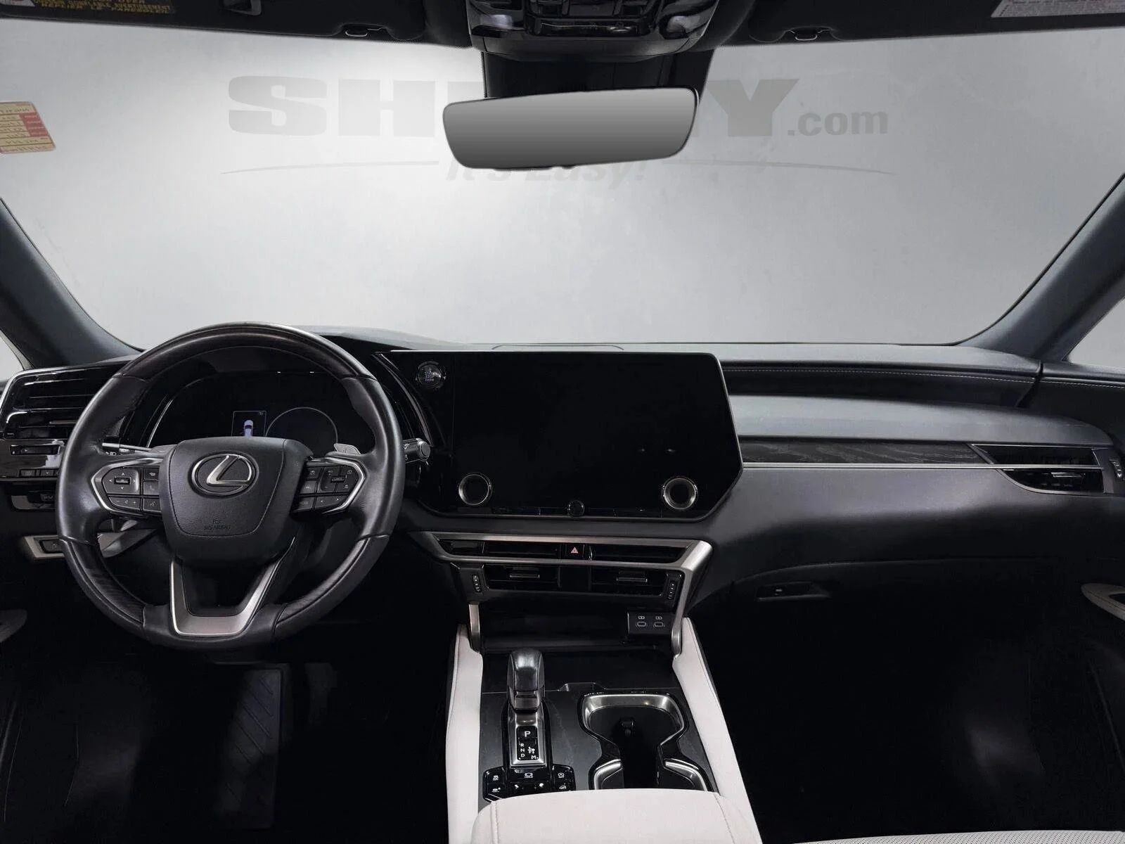 Used 2024  Lexus 350 Premium image 3