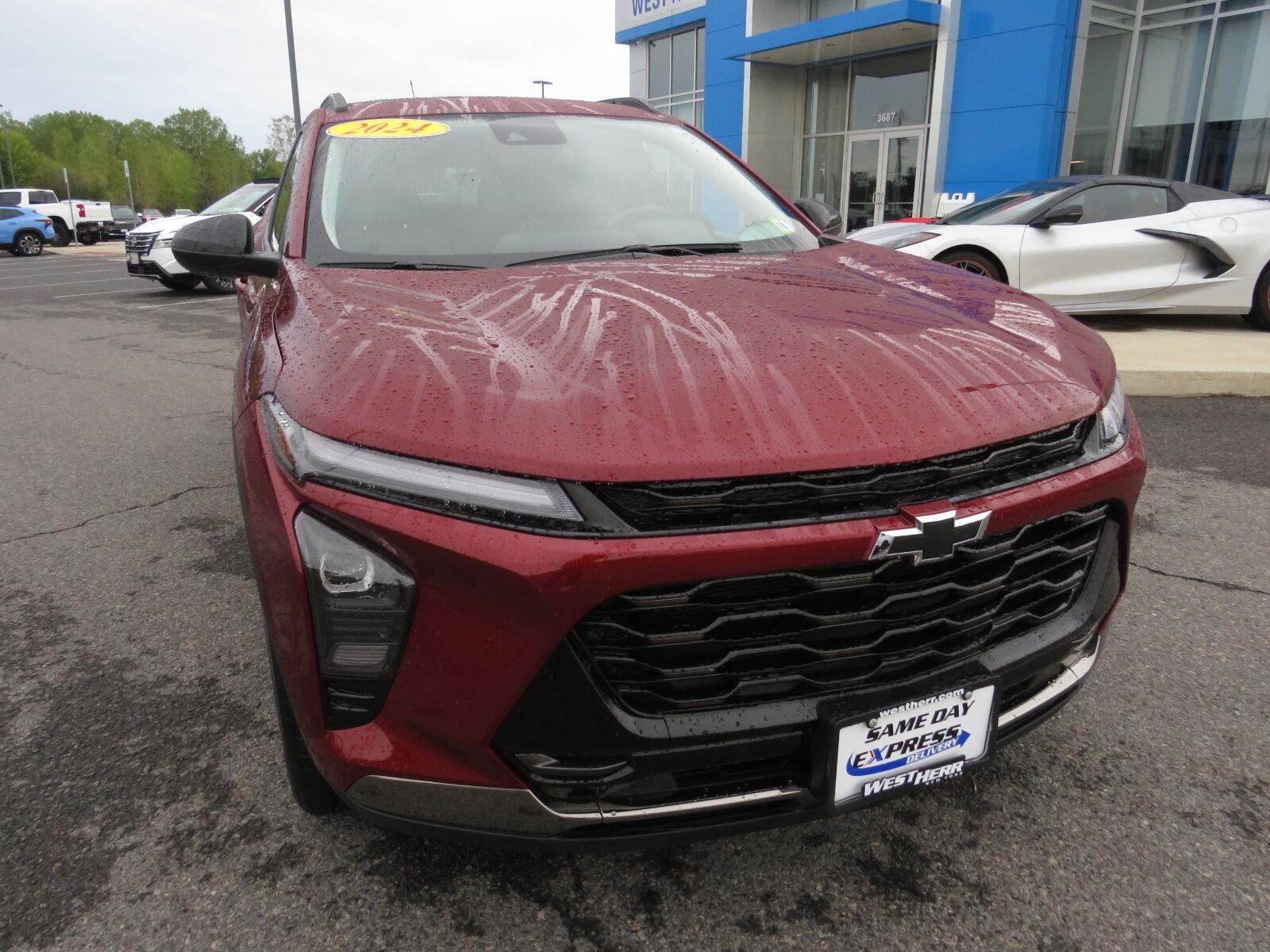 Used 2024 Crimson Metallic Chevrolet ACTIV image 4