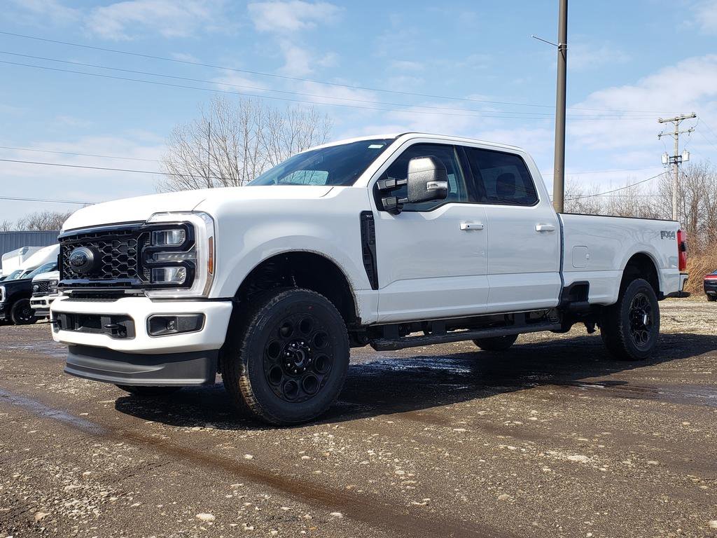 New 2026 Oxford White Ford F-350® XLT image 8
