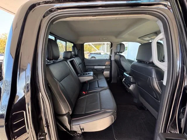 Used 2023 Black Ford Lariat image 32