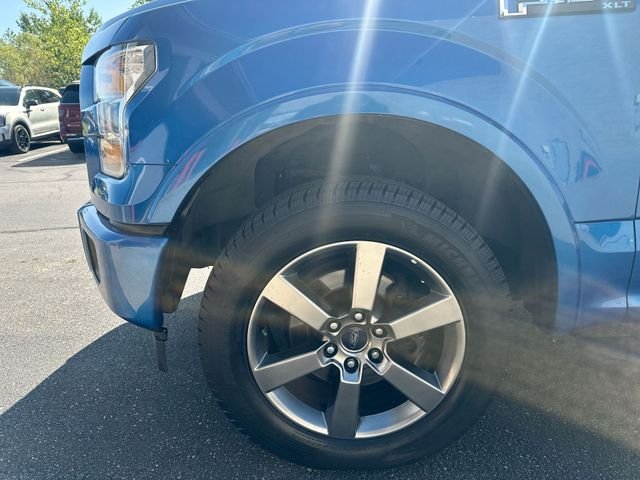 Used 2016 Blue Ford XLT image 19