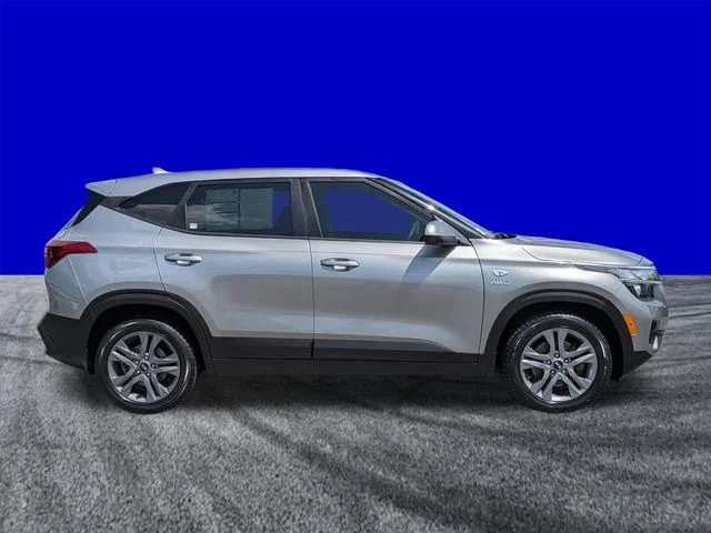 Certified Used 2021 Steel Gray Kia LX image 3