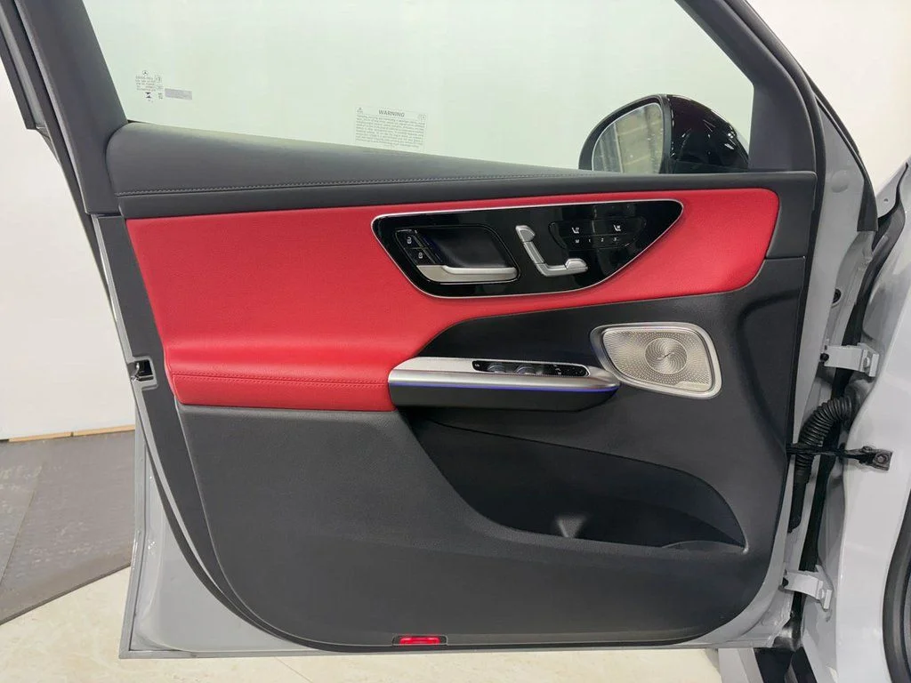 Certified Used 2026  Mercedes-Benz GLC 300 Coupe image 5