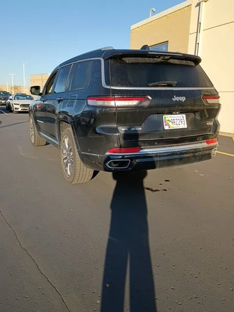 Used 2021 Black Jeep Summit image 4
