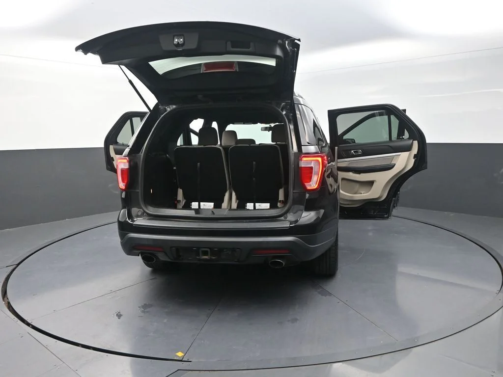 Used 2018 Black Ford Base image 36
