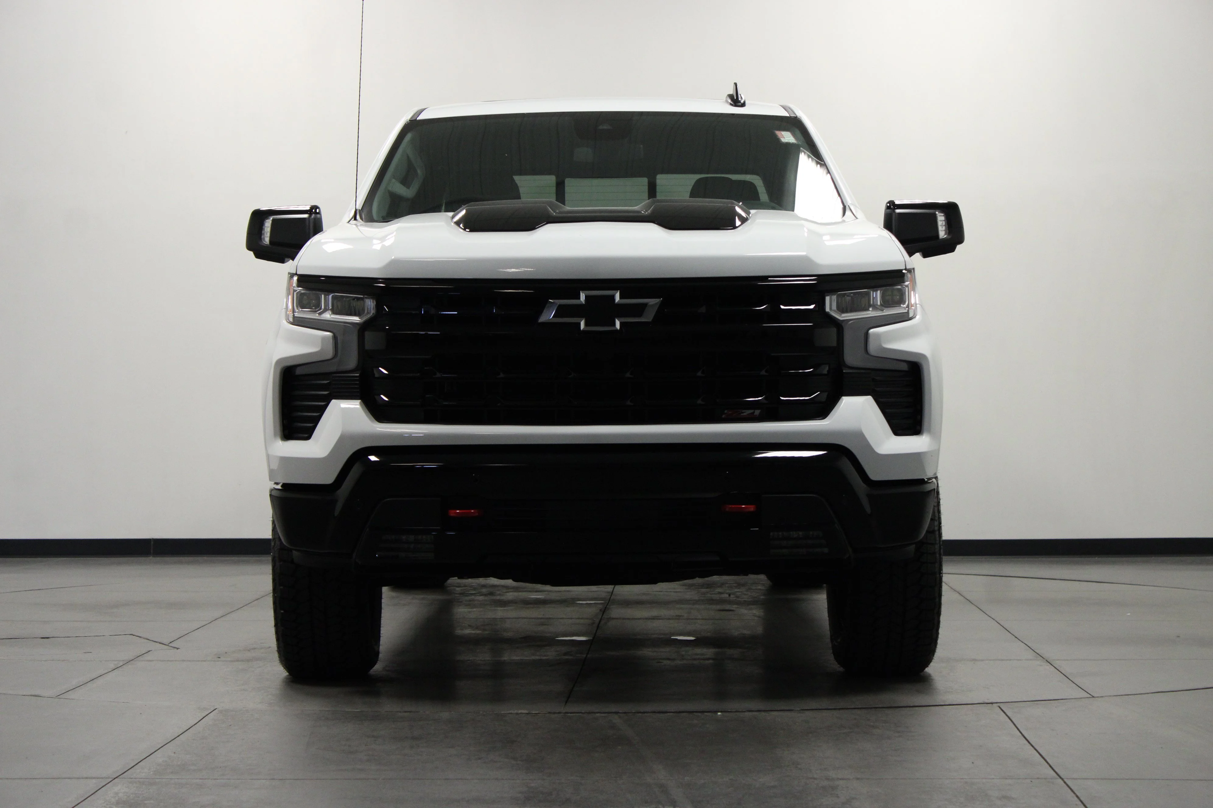 2026 Chevrolet Silverado 1500 LT Trail Boss - Photo 8