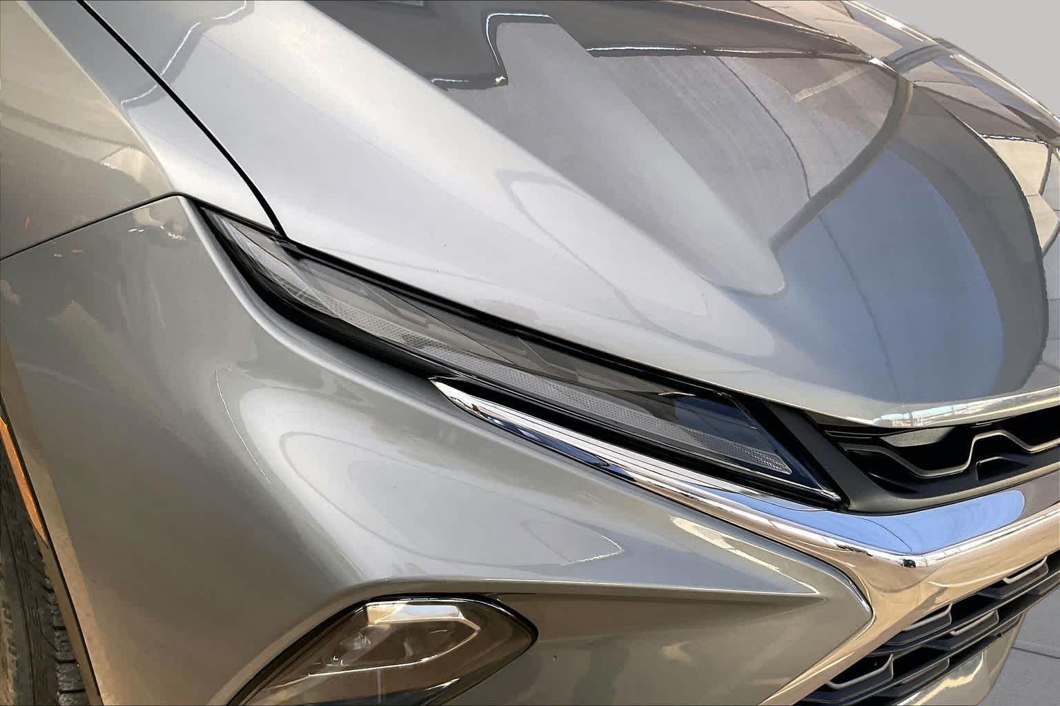 Used 2024 Sterling Gray Metallic Chevrolet LT image 24
