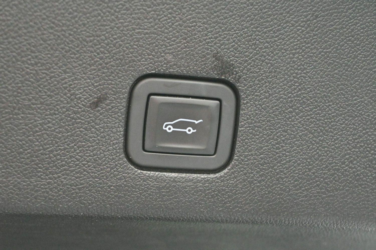 Used 2024 Stellar Black Metallic Cadillac Sport image 11