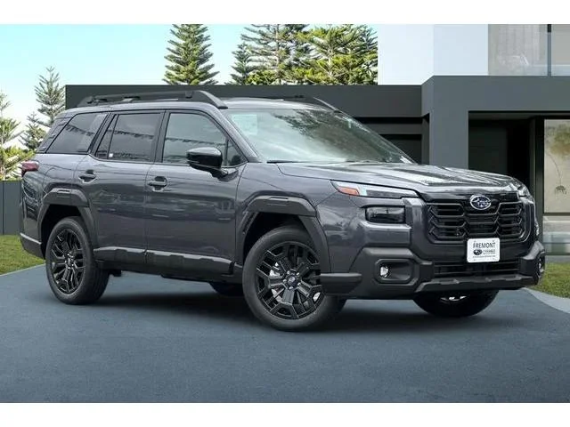 New 2026 MAGNETITE GRAY METALLIC Subaru Limited XT image 2