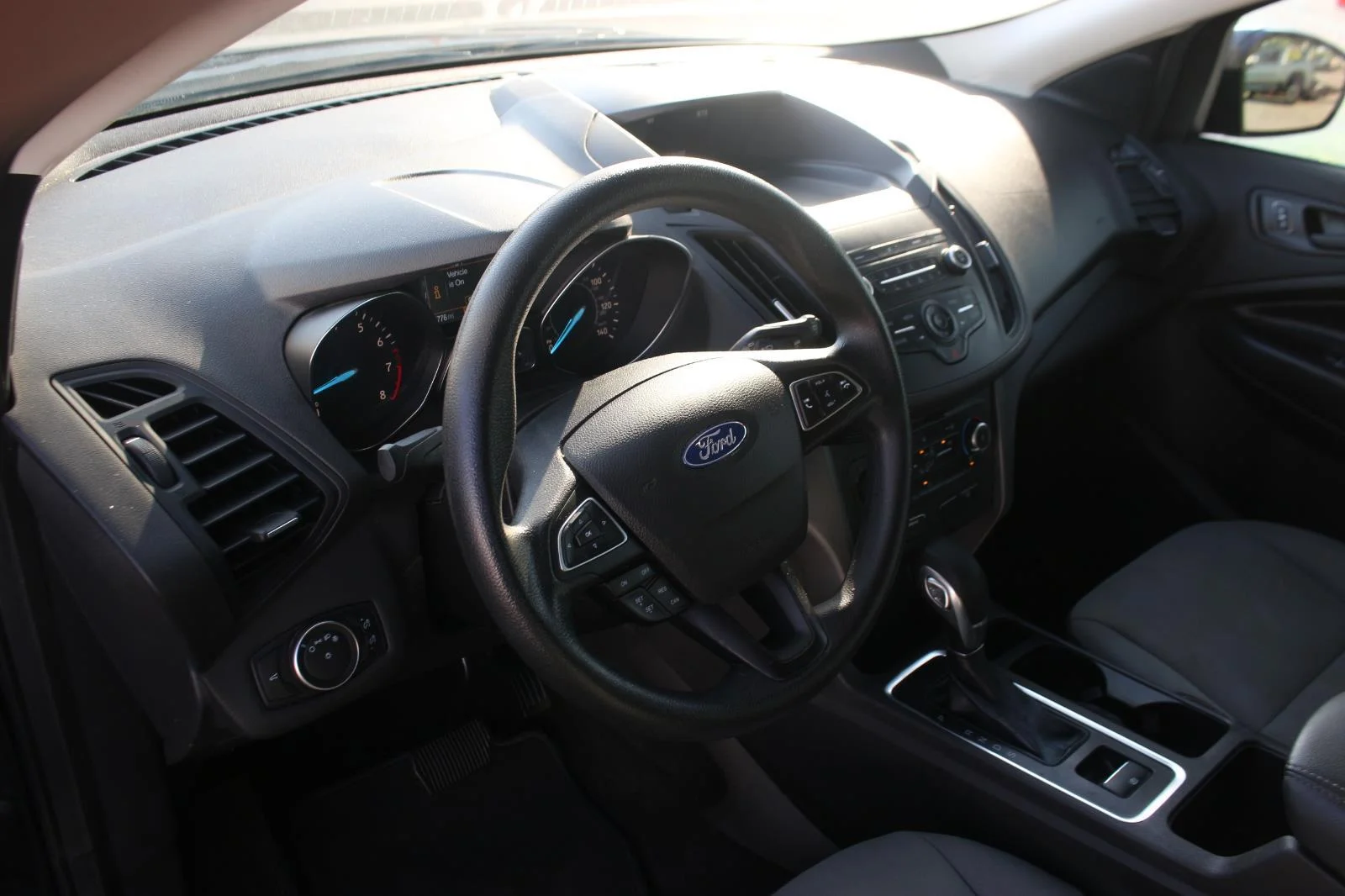 Used 2019 Black Ford S image 15