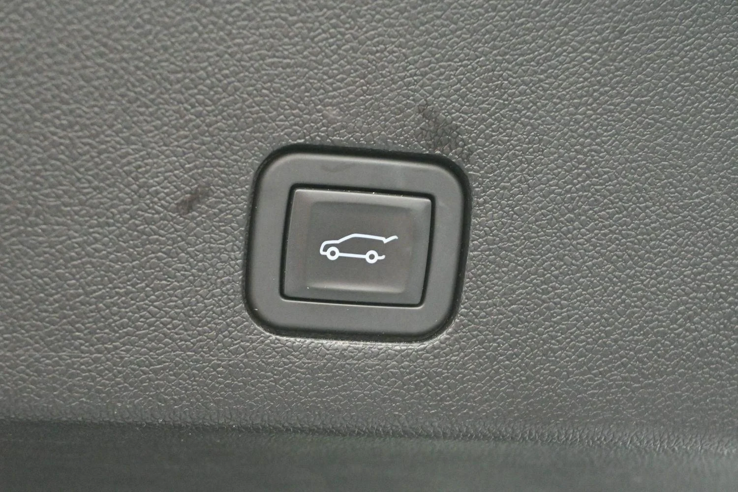 Used 2024 Stellar Black Metallic Cadillac Sport image 11