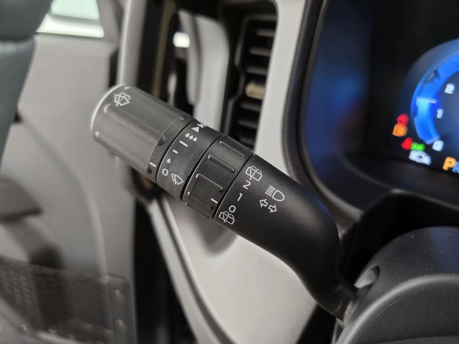 Used 2025 Carbonized Gray Metallic Ford Badlands image 30