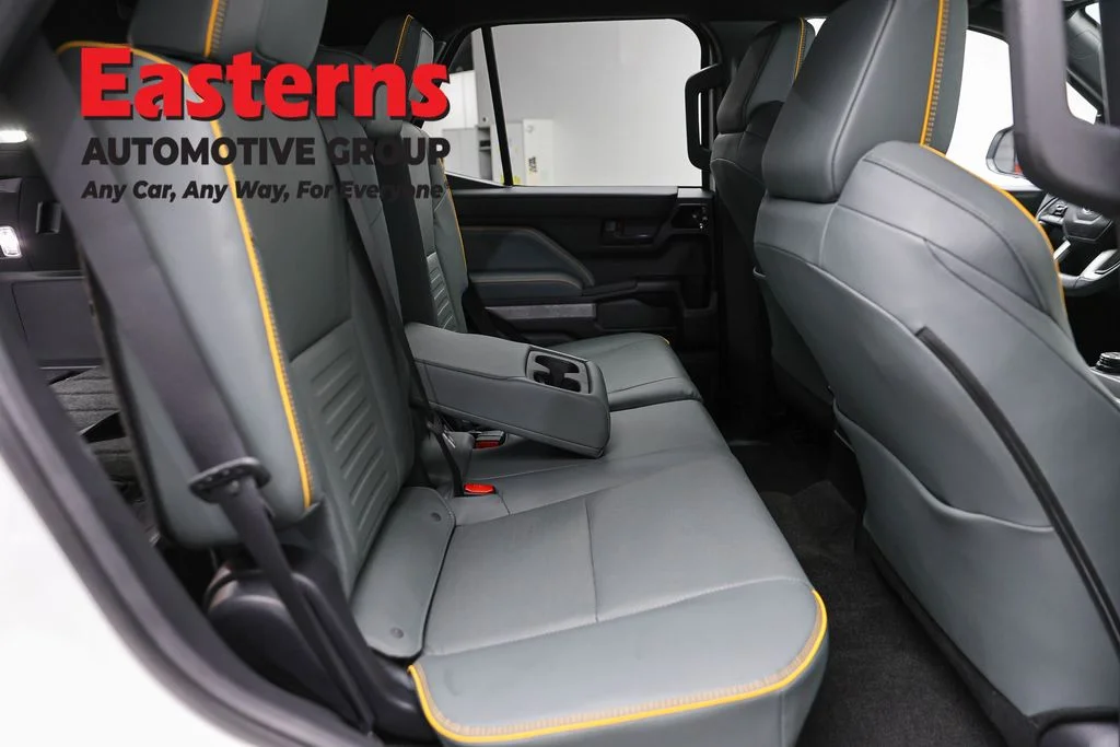 Used 2025 White Toyota Trailhunter image 25
