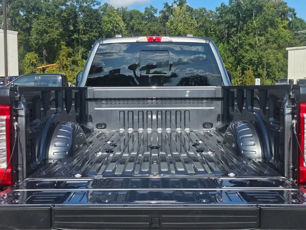 New 2027 Carbonized Gray Metallic Ford F-350® Lariat® image 13