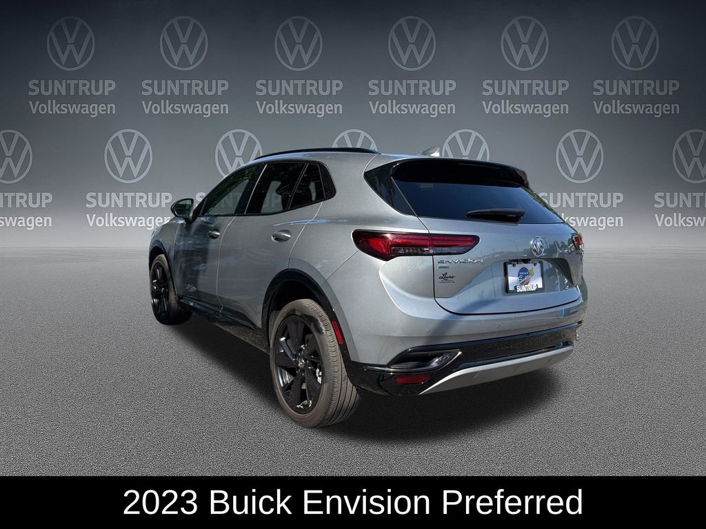 Used 2023 Gray Buick Preferred image 3