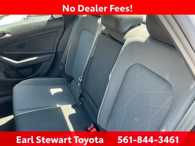 Used 2025 White Volkswagen 1.5T Sport image 12