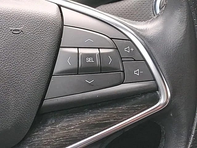 Used 2021 Crystal White Tricoat Cadillac Premium Luxury image 12