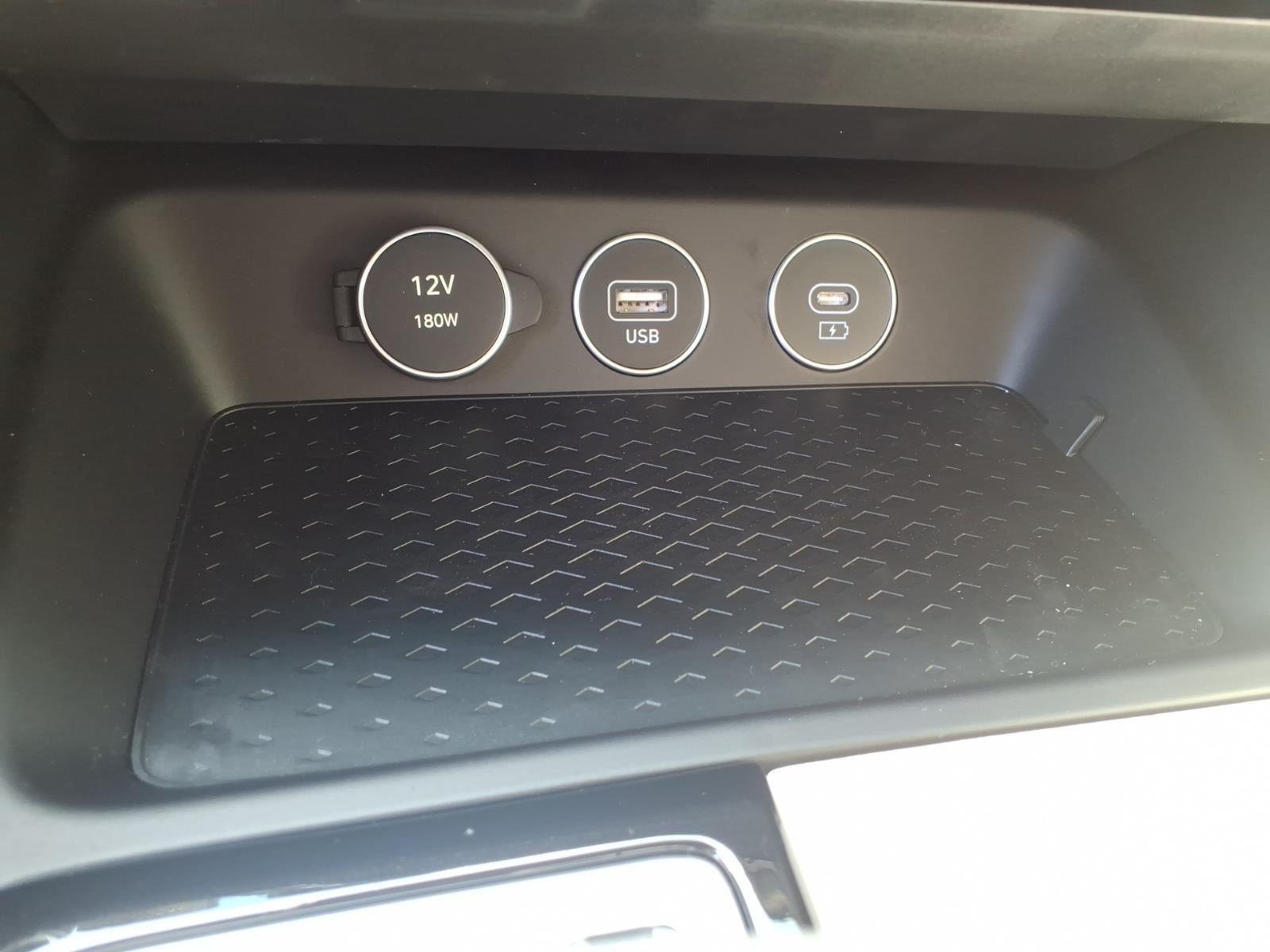 New 2026 Capri Blue Genesis 2.5T image 29