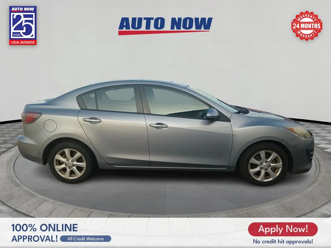 Used 2010 Silver Mazda i SV 4-Door image 7