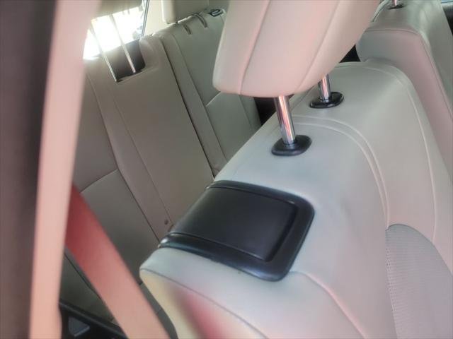 Certified Used 2024 WIND CHILL PEARL Toyota  image 30