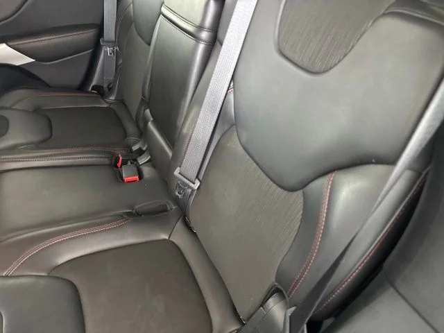 Used 2017 Black Jeep Trailhawk image 26