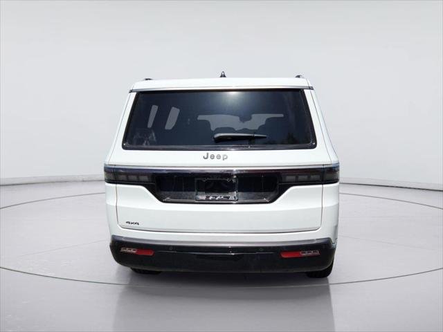 New 2026 Bright White Clearcoat Jeep Grand Wagoneer image 4