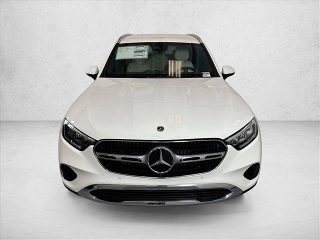 New 2026 Polar White Mercedes-Benz GLC 300 image 31