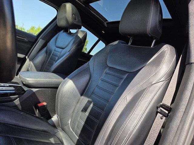 Used 2020 Black Sapphire Metallic BMW M40i image 11
