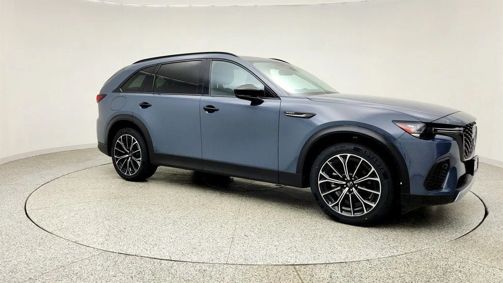 Used 2025 Polymetal Gray Metallic Mazda Premium Package AWD image 3