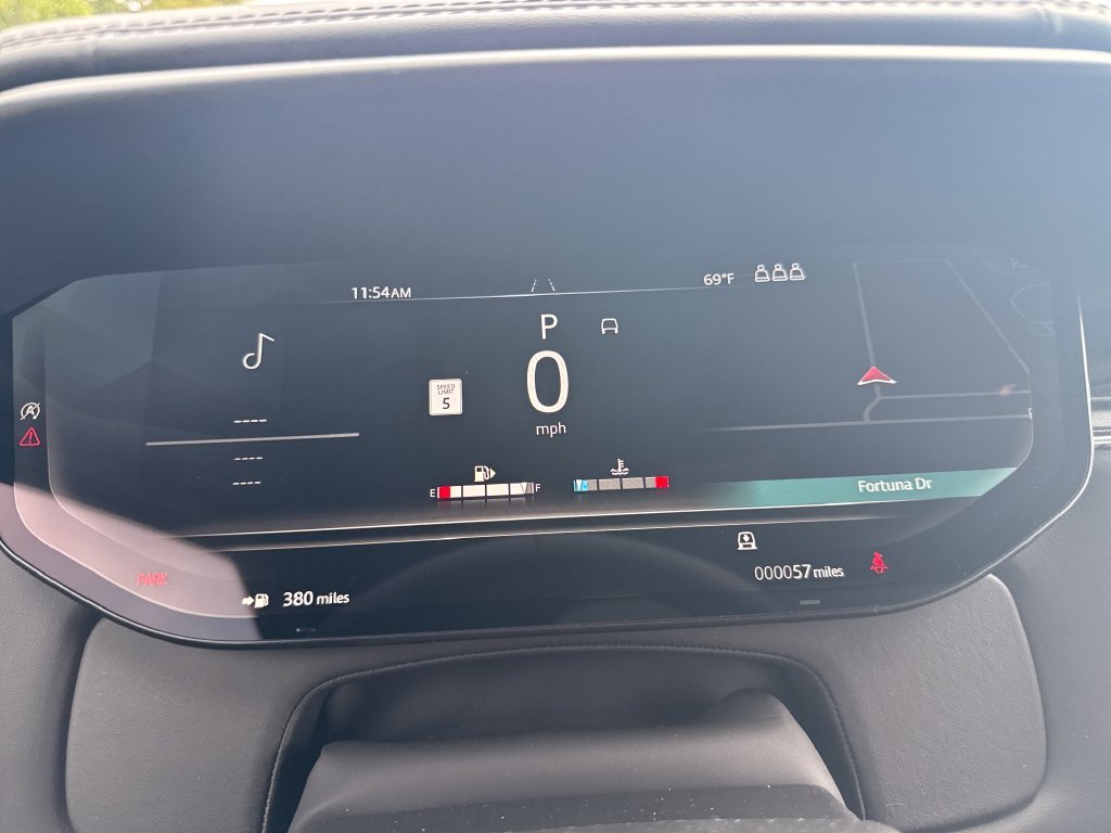 New 2027 Varesine Blue Land Rover Dynamic SE image 20