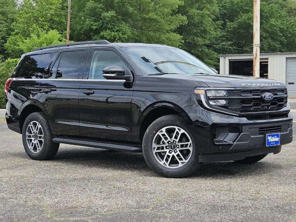 New 2026 Agate Black Metallic Ford Active image 2
