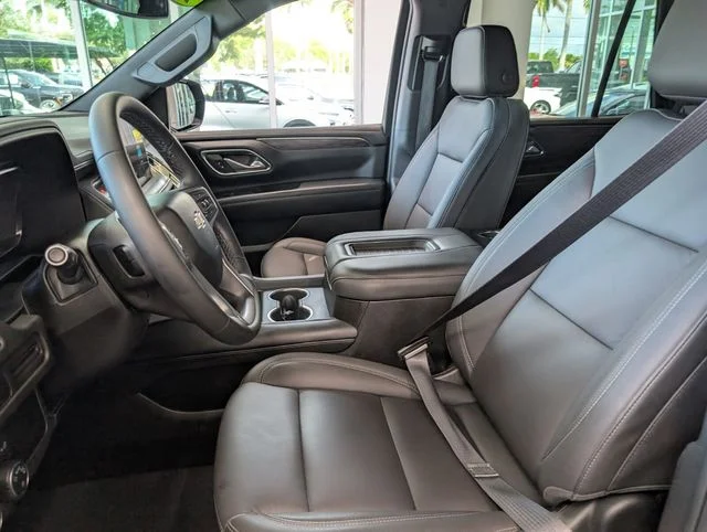 Used 2023 Gray Chevrolet LT image 6