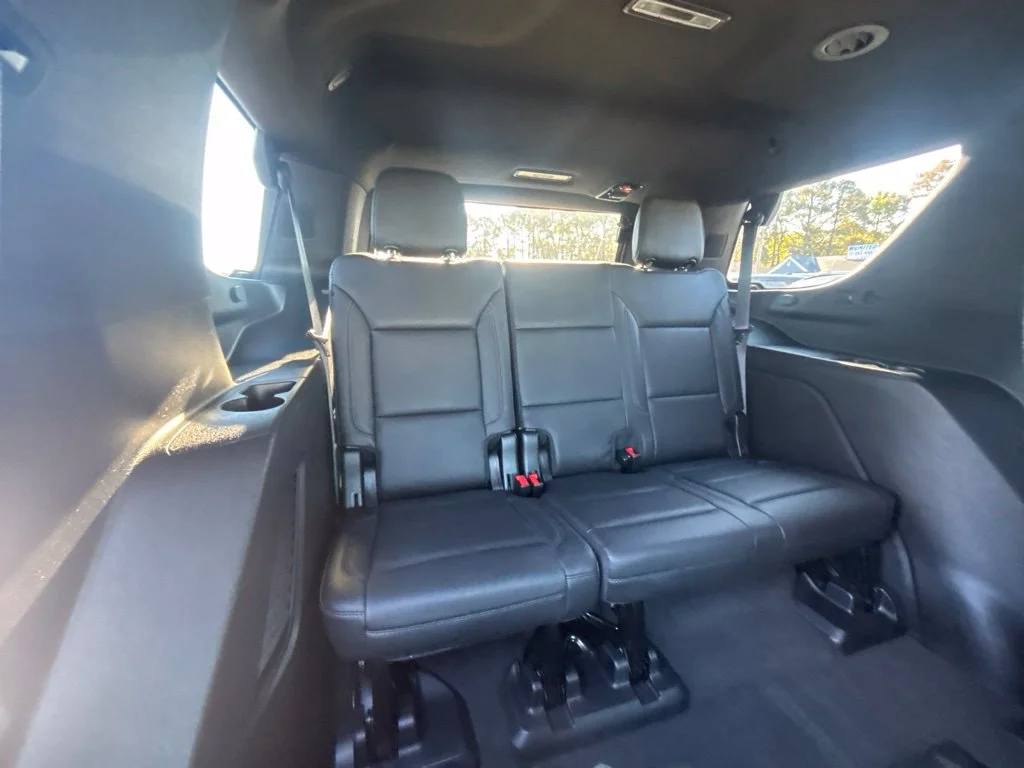 Used 2021 White Chevrolet LT image 24