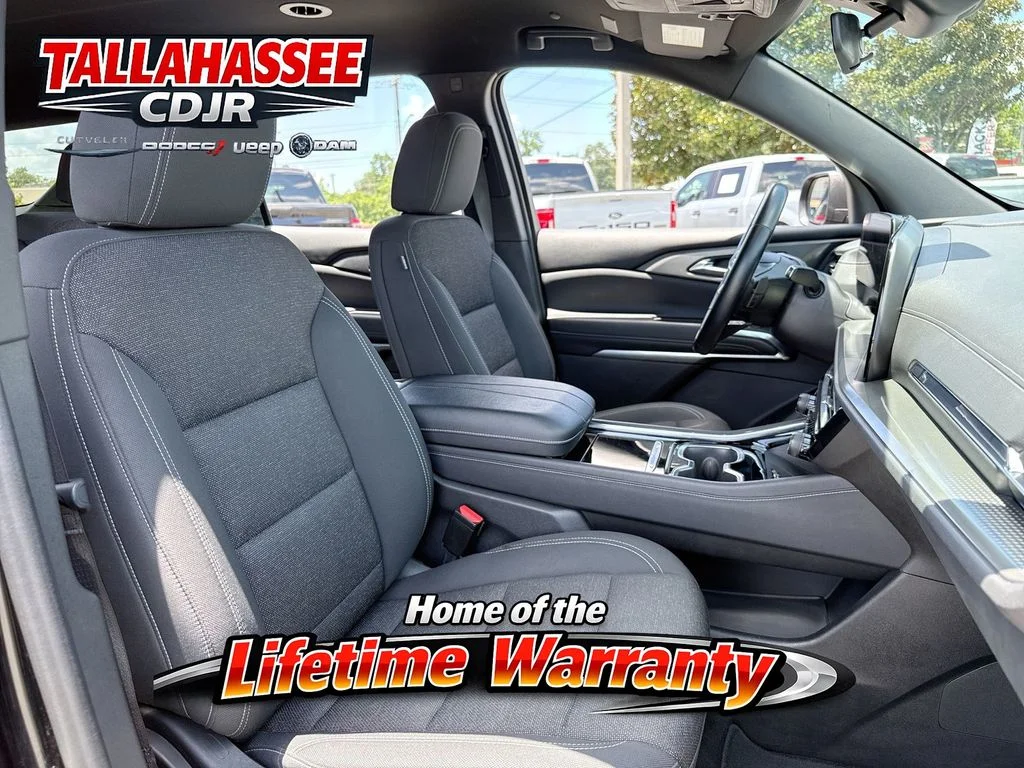 Used 2024 Black Metallic Chevrolet LT image 30