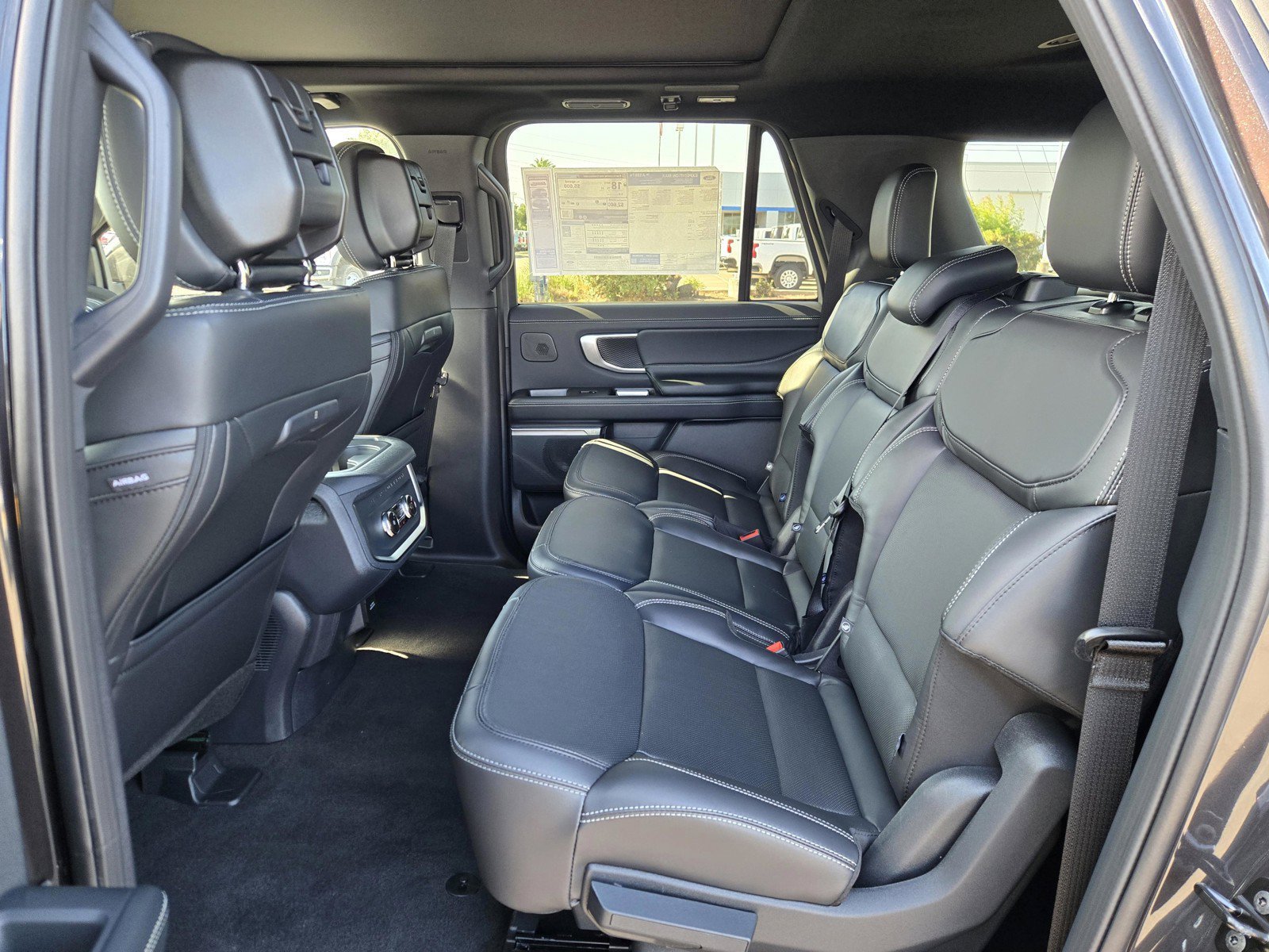 New 2027 Dark Matter Gray Metallic Ford MAX Platinum image 7