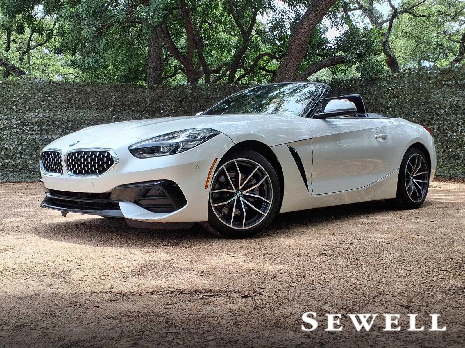 2021 BMW Z4 sDrive30i's photo