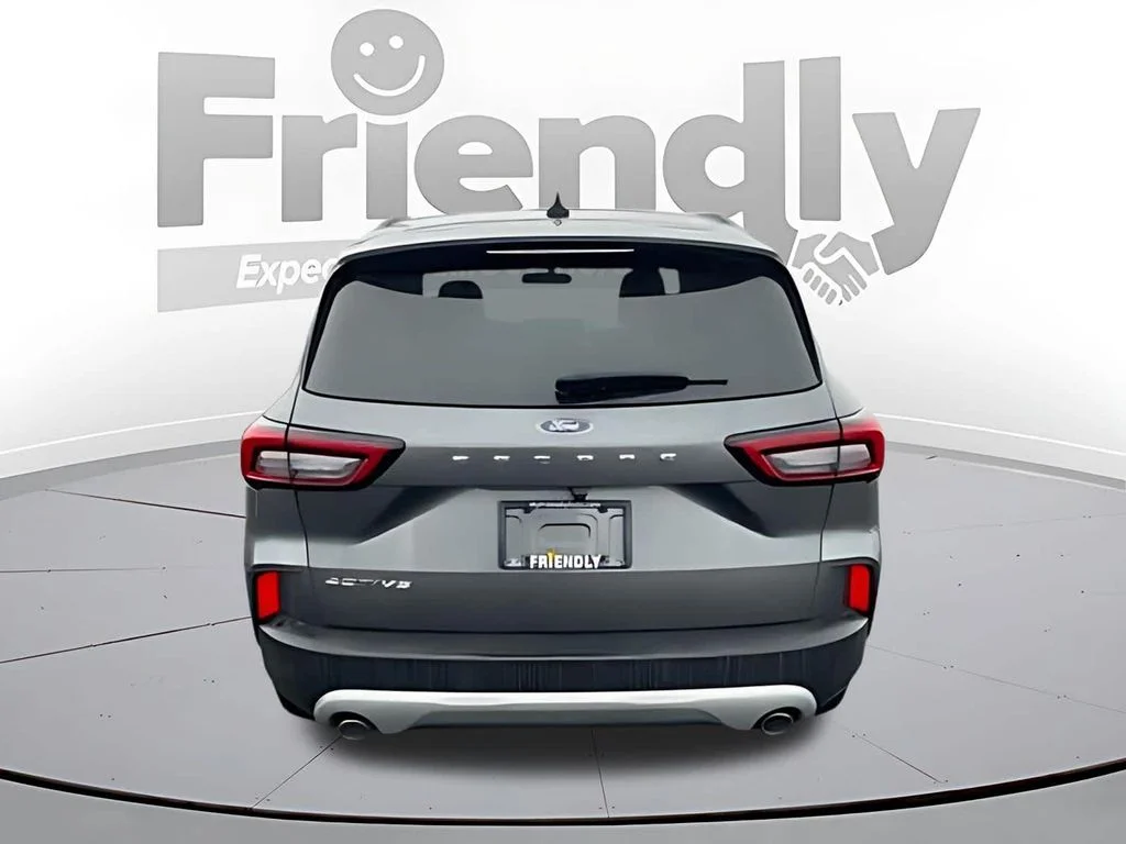 Used 2025 Gray Ford Active image 6