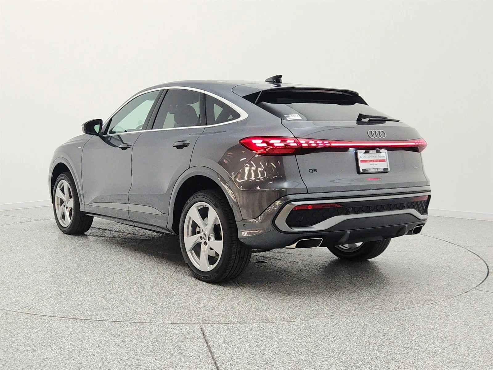 New 2026 Daytona Gray Metallic Audi Premium Plus 2.0 TFSI quattro image 7