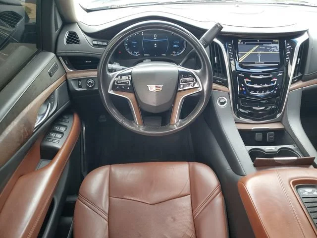 Used 2019 SHADOW METALLIC Cadillac Luxury image 30