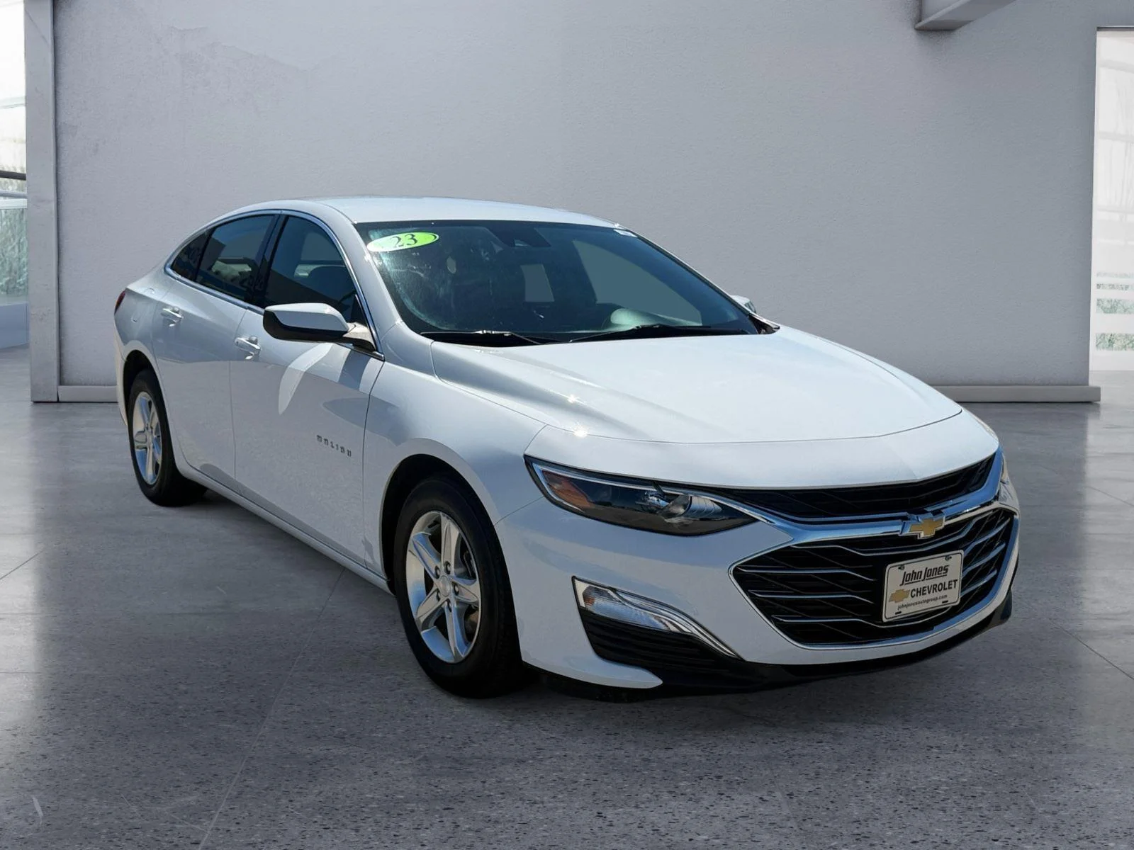 Used 2023 Summit White Chevrolet LS image 7