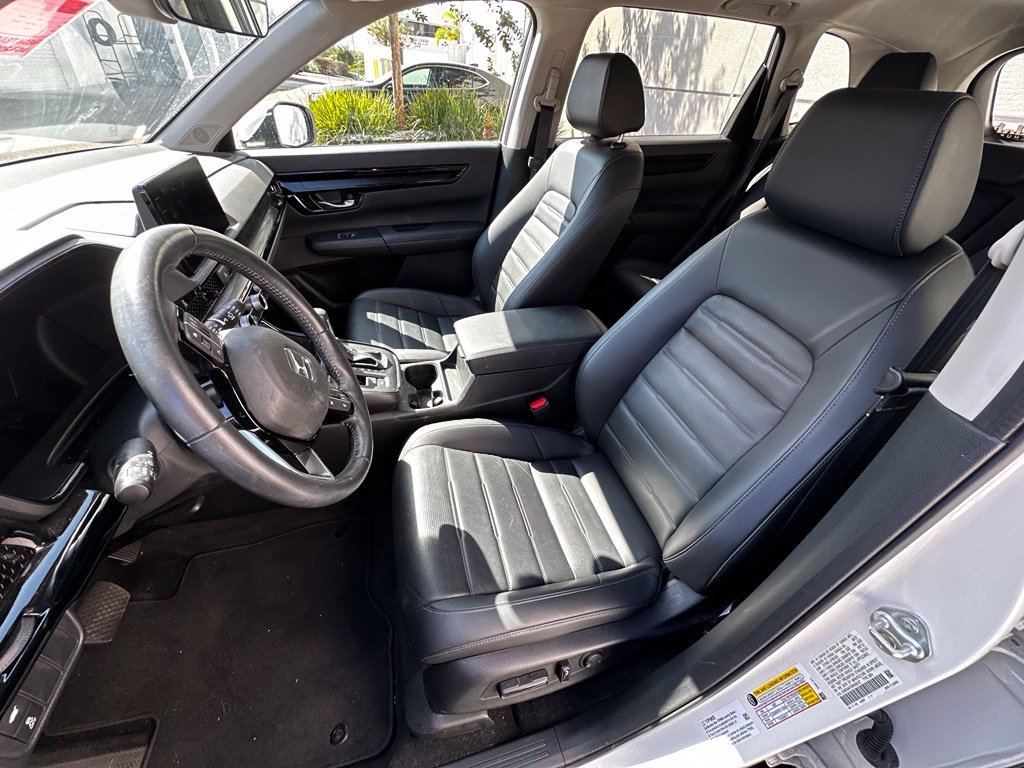 Used 2024 Platinum White Pearl Honda EX-L image 16