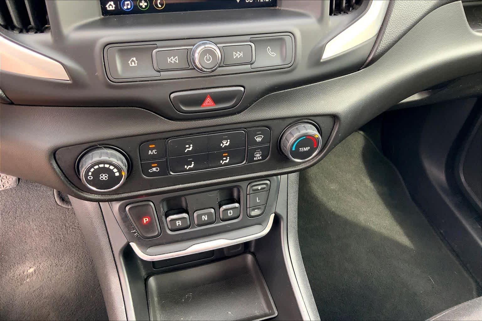 Used 2019 Ebony Twilight Metallic GMC SLE image 35