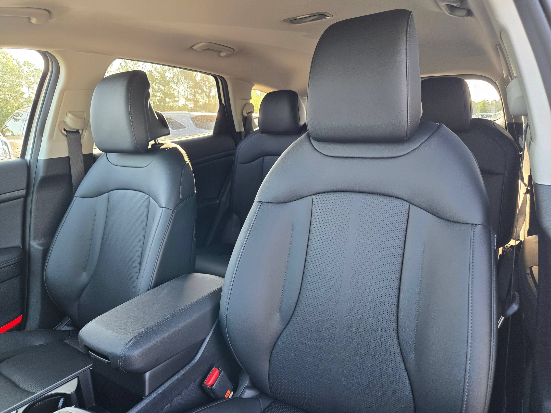 New 2026 Glacial White Pearl Kia EX image 19