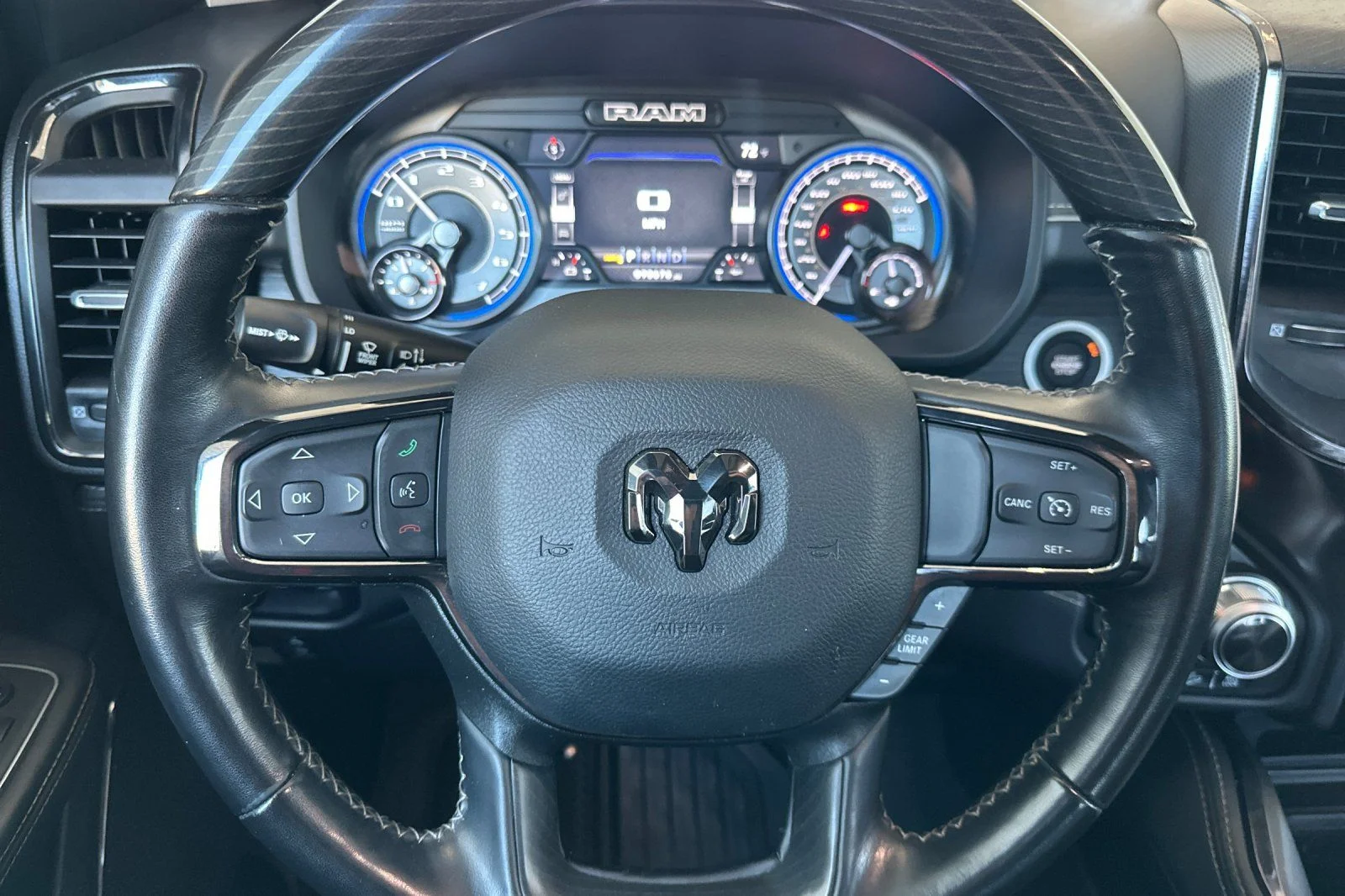 Used 2022 White Ram Limited image 25