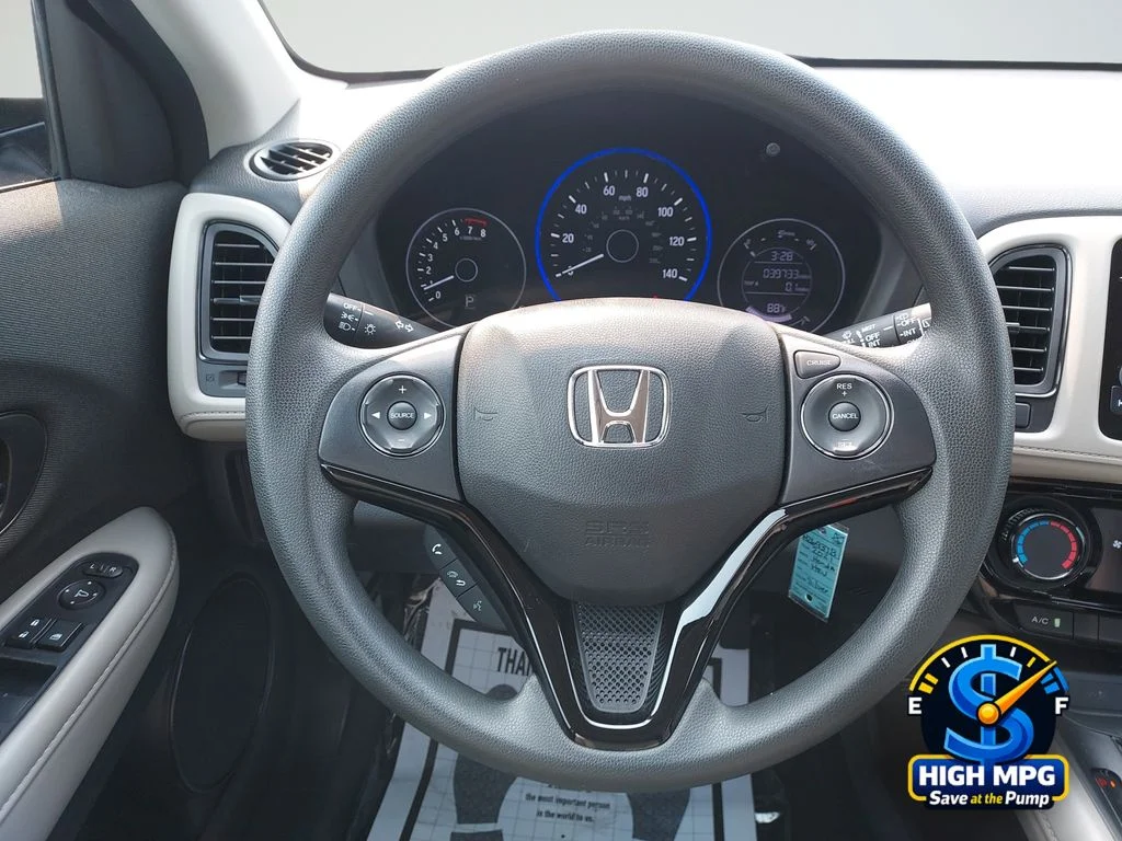Used 2021 Silver Honda LX image 21