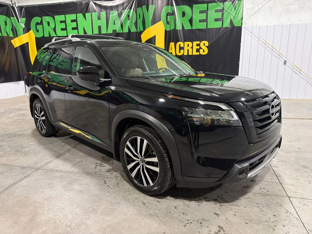Used 2024 Super Black Nissan Platinum image 2