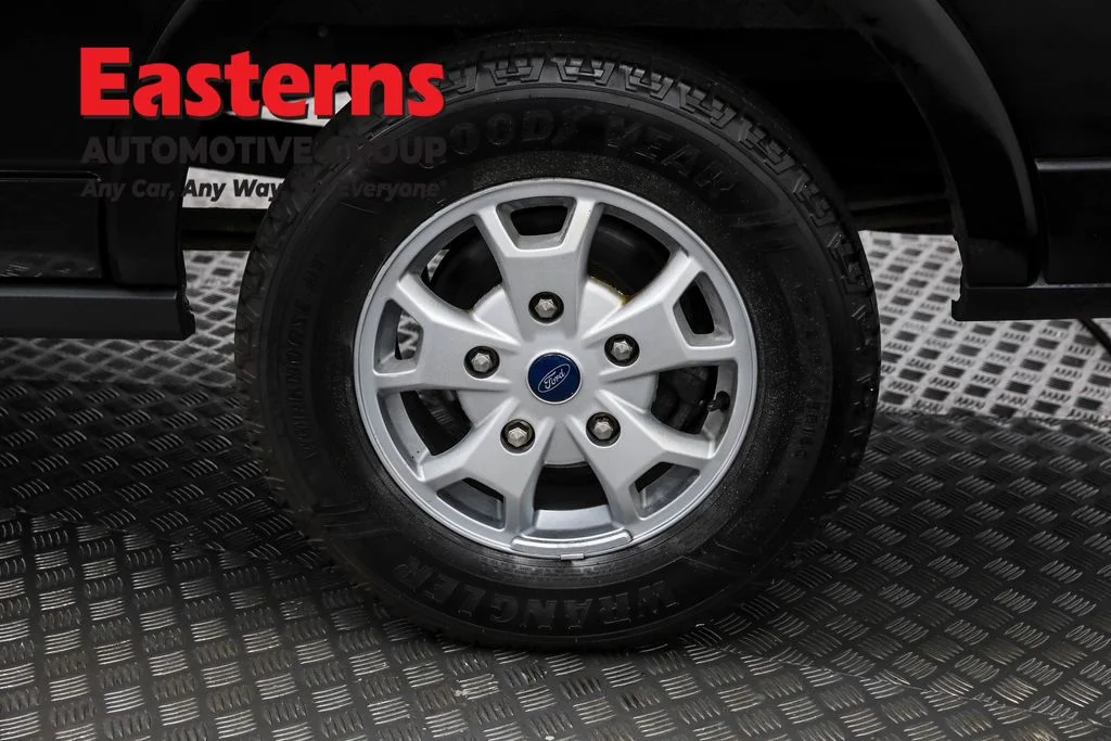 Used 2015 Black Ford Base image 30