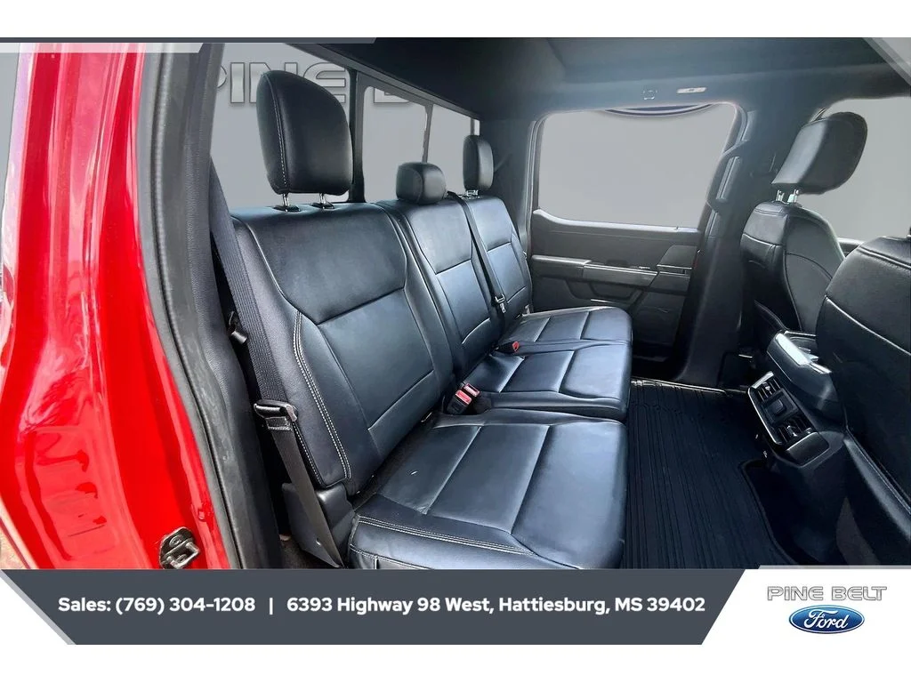 Used 2022 Rapid Red Metallic Tinted Clearcoat Ford XLT image 21