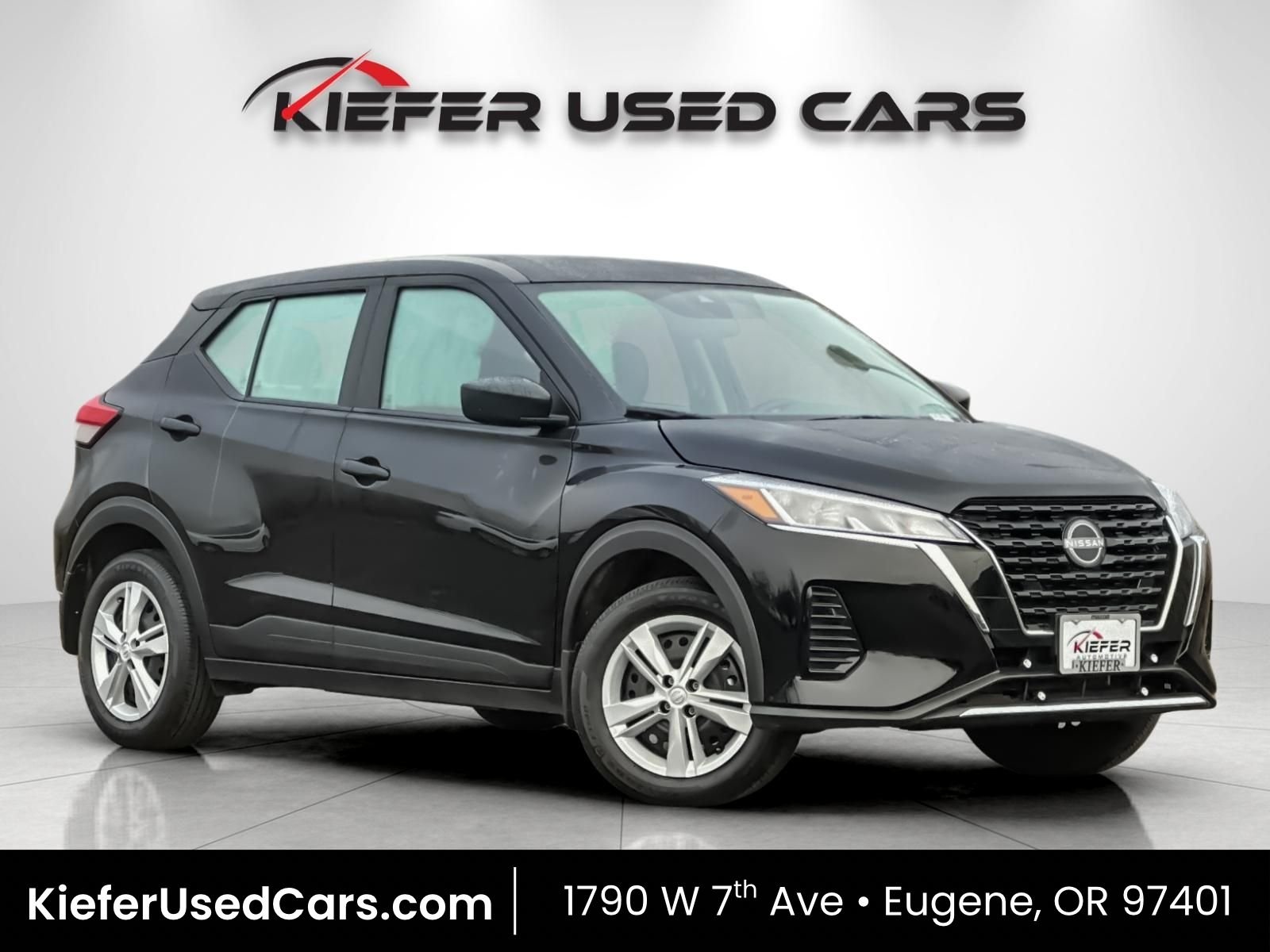 2025 Nissan KICKS PLAY Base