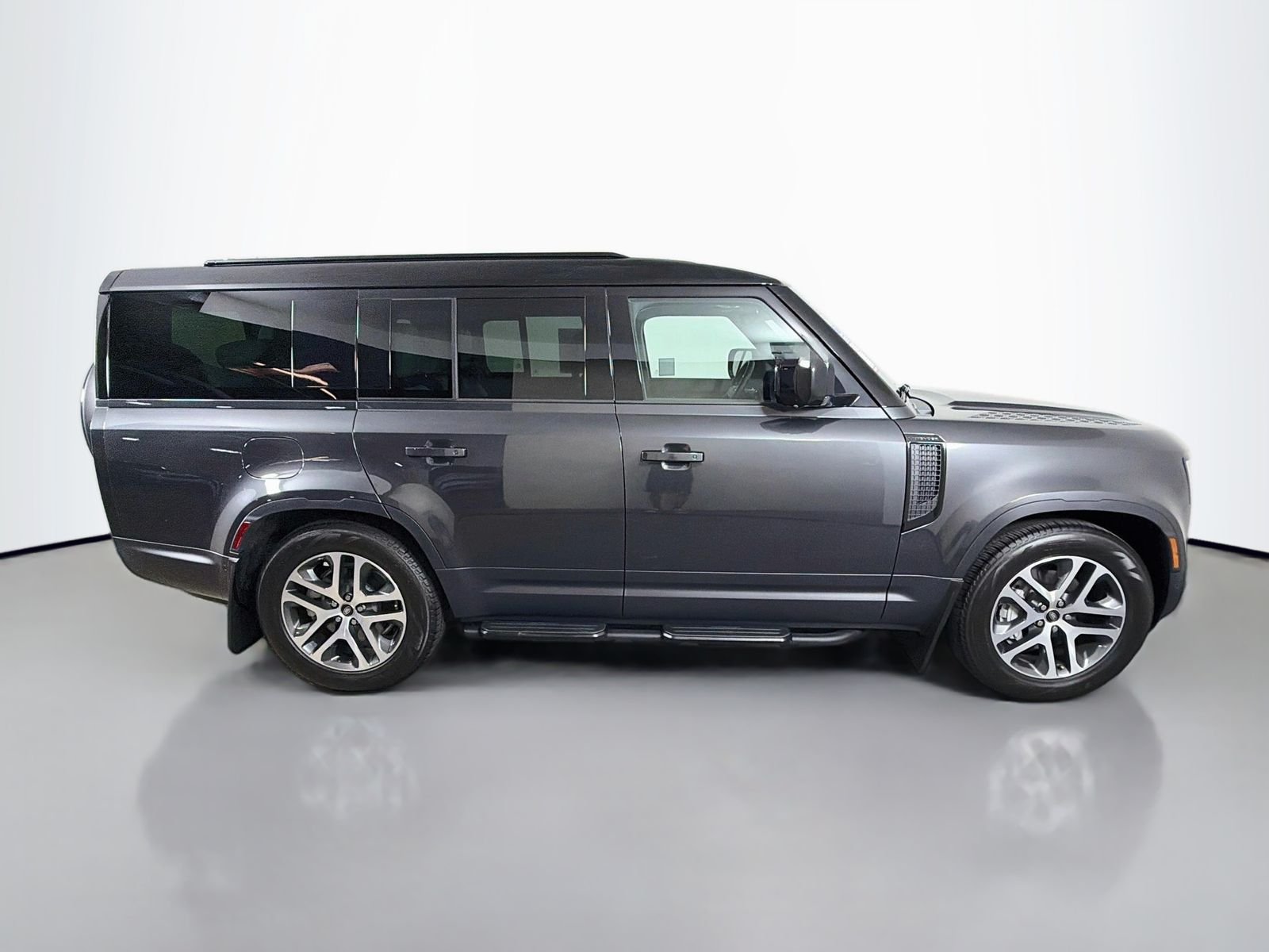 Used 2025 Carpathian Gray Premium Metallic Land Rover S image 6